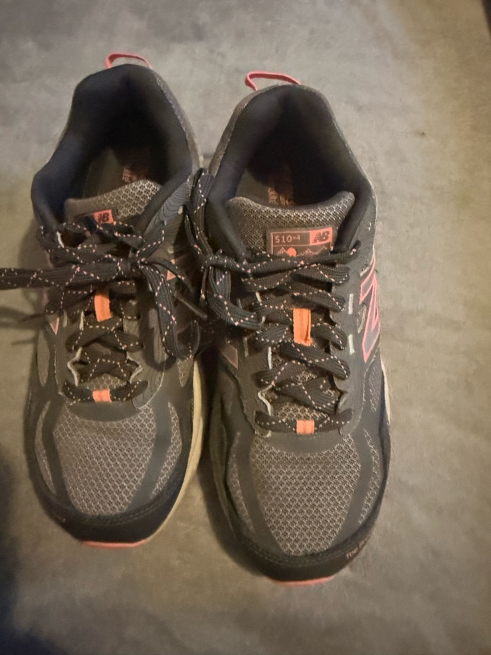 New Balance Women's Gray Athletic Sneaker